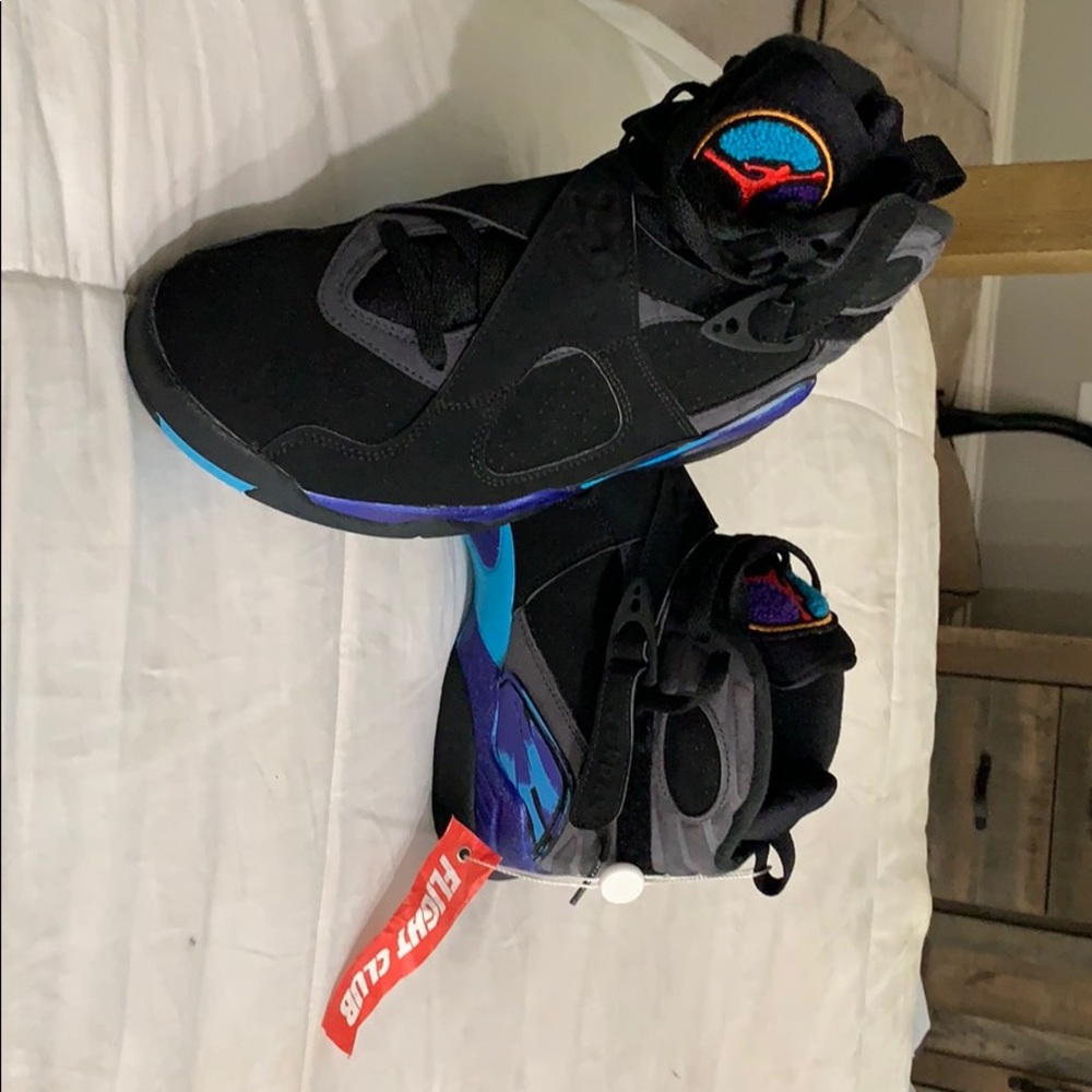 Air Jordan 8 Men’s Retro Aqua